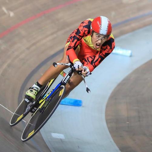 段崩盘的 段崩盘的